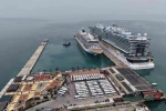 Kuşadası’na 2 kruvaziyer 5 bin 297 turist getirdi