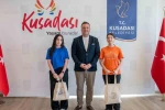Kuşadası’nda genç yetenekler başarılarıyla gururlandırdı