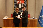 Kütahya Belediye Başkanı Kahveci: "Şehrimizin kültürel birikimine katkı sunan her çalışmanın yanındayız"