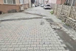 Leylak Sokak’ta yolların bakımsızlığına tepki