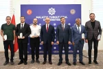 Malatya Turgut Özal Üniversitesi’nde başarılı akademisyenler ödüllendirildi