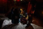 Malatya’da müstakil evde yangın: Mahsur kalan kadın kurtarıldı