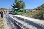 Manavgat’ta safari aracı kaza yaptı: 2 yaralı