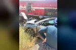 Manzarayı çekerken tren kazasını kaydetti