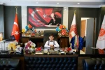 Mardin Cumhuriyet Başsavcısı Akbulut makamını 23 Nisan için öğrenciye emanet etti