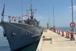 Mayın Gemisi Kabotaj Bayramı’nda vatandaşların ziyaretine açıldı