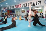 Merkezefendi’de minik cimnastikçiler yazı sporla geçiriyor