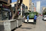 Mersin kent merkezinde çöp konteynerleri yenileniyor 
