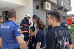 Mersin’de 10 katlı binada yangın: Sağlık ekipleri dumandan etkilenenlere müdahale etti