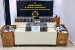 Mersin’de 155 bin 568 adet uyuşturucu hap ele geçirildi, 2 kişi tutuklandı