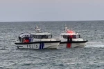 Mersin’de iki ayrı paraşüt kazası: Biri direğe takıldı, diğeri denize düştü