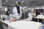 Mersin’de özel birey anneleri dikiş kursunda hem üretiyor hem sosyalleşiyor