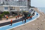 Mersin’de sahil yürüyüş yolu yenilendi
