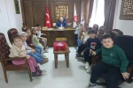 Minikler harçlıklarını ihtiyaç sahipleri ile paylaştı