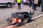 Motosiklet kadına çarptı: 2 yaralı