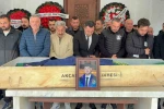 Motosiklet kazasında hayatını kaybeden lise öğrencisi son yolculuğuna uğurlandı