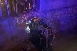Motosikletin kontrolünü kaybetti, 5 metrelik dereye düştü