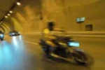 Motosikletli gence çarpıp kask kamerası görüntülerinin silindiği iddiası