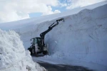 Muş’ta kar kalınlığı 6 metreyi aştı