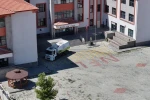 Niğde Belediyesi’nden yeni öğretim yılına özel kapsamlı okul bahçesi temizliği