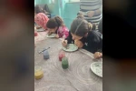 Öğrencilerden çini boyama etkinliği
