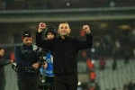 Okan Buruk, taraftarlara 3’lü çektirdi