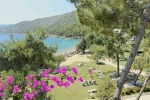 Okullar kapandı, Bodrum sahilleri doldu