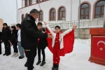 Okullarda bayrak coşkusu