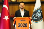 Ömer Ali Şahiner 2 sezon daha Başakşehir'de