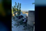 Önce çöp konteynerine ardından duvara çarptı: Otomobil hurdaya döndü, sürücü yaralandı
