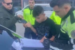 Önce patronundan sonra polisten kaçtı, yakalanınca gazetecileri tehdit etti