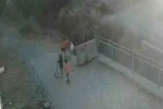 Otizmli 6 yaşındaki Helin Naz yaşıtları tarafından su kanalına itildi