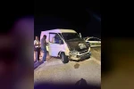 Otomobille kamyonetin çarpıştığı kazada 4 kişi yaralandı