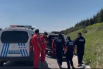 "Otoyola 5 yaşında çocuk bırakıldı" ihbarı ekipleri alarma geçirdi