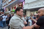Özgür Özel’in Eskişehir programında koruma krizi: Aynı koruma yine basını hedef aldı