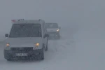Palandöken Geçidi’nde 3 saat mahsur kaldılar