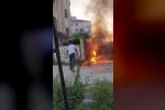Park halindeki otomobil alev topuna döndü