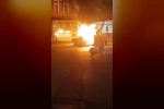 Park halindeki otomobil yandı, sahibi tarafından yakıldığı öne sürüldü