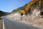Pazarcık’ta yol çalışması