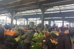Pazarda zam şampiyonu salatalık