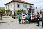 Pencereden düşen 17 aylık bebek yaralandı