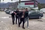 Polis memuruna kafa atan ve hakaret eden şahıs tutuklandı