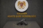Polis uygulamalarında silah ve uyuşturucu ele geçirildi