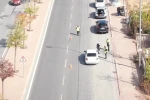 Polisi görünce sürücü değiştirdiler, drondan kaçamadılar
