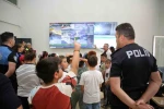 Polisten miniklere eğitim
