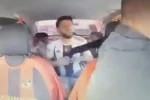 Rehin alınan taksicinin cesur müdahalesi kamerada
