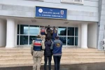 Resmi belgede sahteciliğe 2 gözaltı
