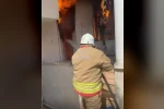 Reyhanlı’da müstakil ev alevlere teslim oldu