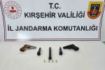 Ruhsatsız silah taşıyan şahıslar denetime takıldı