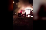 Sağlık ocağı ve kanser tarama aracı yandı